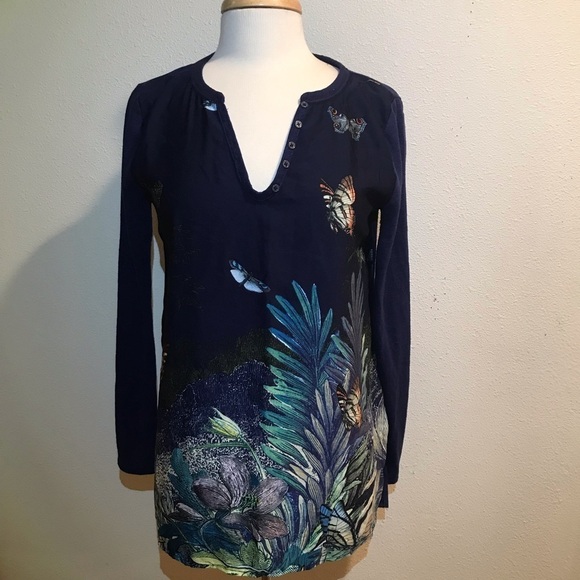Akemi Kin butterfly Henry Top Navy tunic print S - Picture 2 of 8